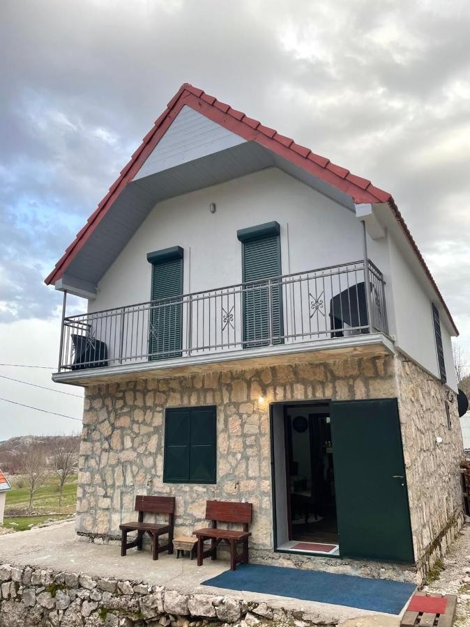 Guest House Markovic Lovcen Цетине Екстериор снимка