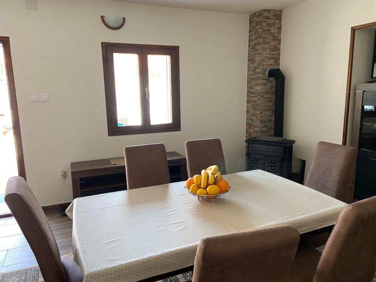 Guest House Markovic Lovcen Цетине Екстериор снимка